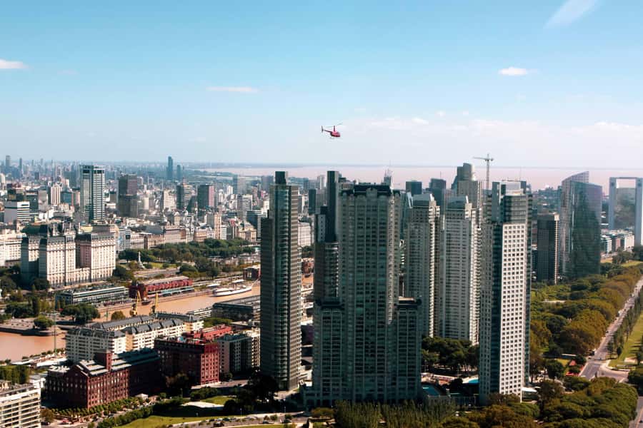 5hs Small Group City Tour of Buenos Aires with Street Food - Retiro and Recoleta timing: culture, transit, and a taste of the old city