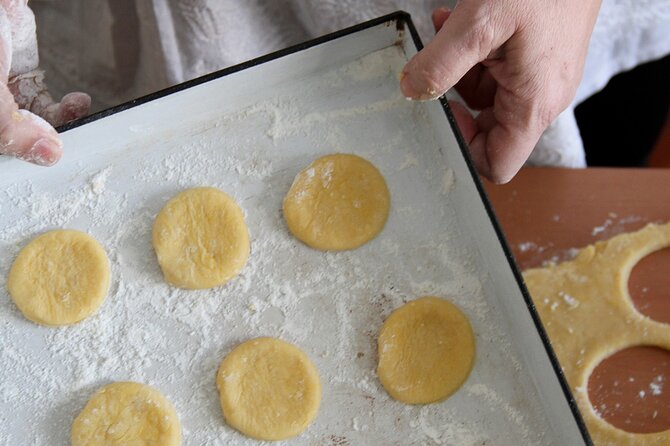BA: Empanadas and Alfajores Cooking Experience in Palermo - Palermo empanadas and alfajores, in real life