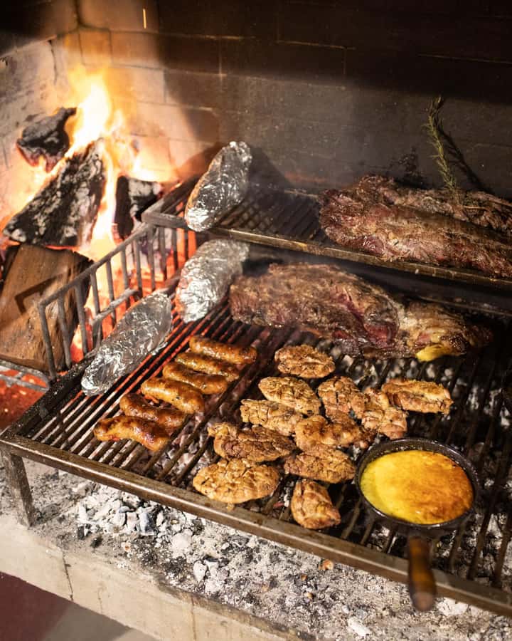 Buenos Aires: Authentic Argentine Asado BBQ with Live Music - Price and Value: What $74 Buys in Real Food and Real Time
