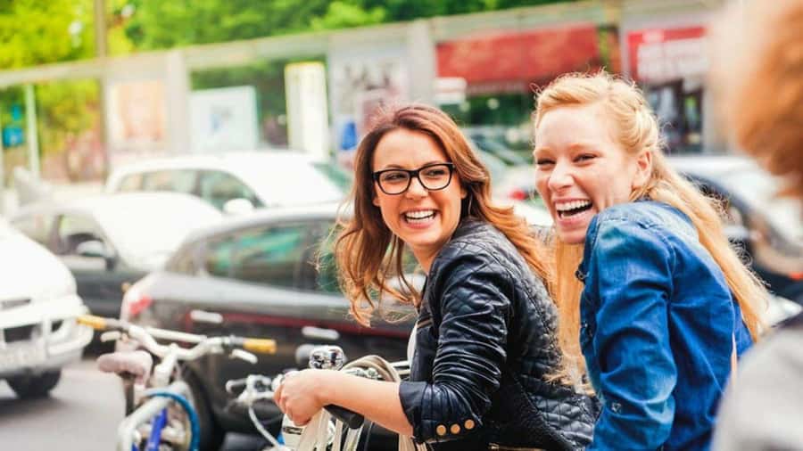 Buenos Aires Bike Tour: South or North Circuit - North Circuit: Palermo parks, Recoleta cemetery, and green spaces