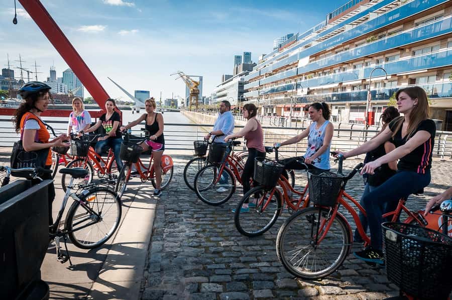 Buenos Aires Bike Tour: South or North Circuit - Where you start at Defensa 831 and what happens first