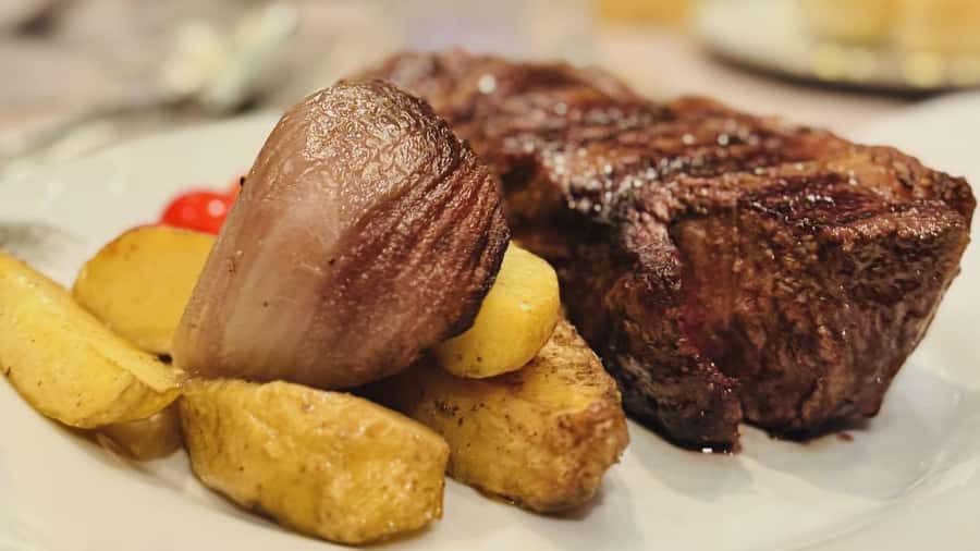 Buenos Aires: Cafe Los Angelitos Tango Show, Optional Dinner - Pre-show dining and drinks, what’s actually included
