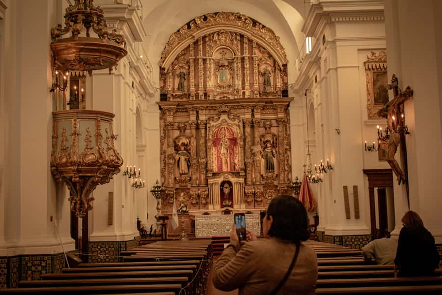 Buenos Aires: Classic Private City Tour - Should you book this private Buenos Aires city tour?
