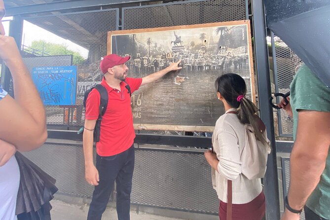 Buenos Aires for curious people - A small-group Buenos Aires walk that makes the city make sense