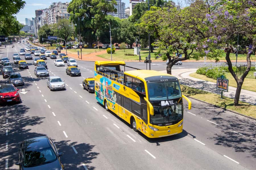 Buenos Aires Hop-On Hop-Off Bus and Exclusive Benefits - What the Buenos Aires Bus pass is really for