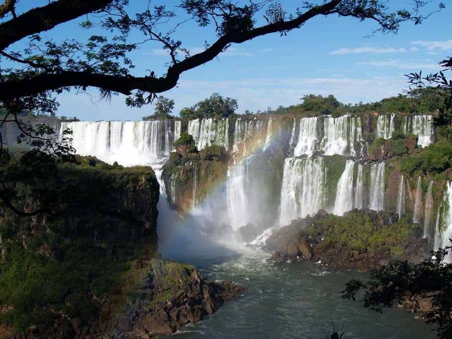 Buenos Aires: Iguazú Falls with Boat Ride & Optional Flight - Who this trip suits best