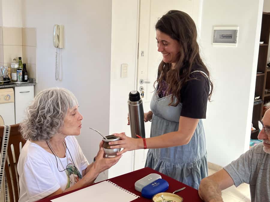 Buenos Aires: Mate & paint experience with pastry tasting - Taking Home More Than a Souvenir: Cup and Bombilla Included