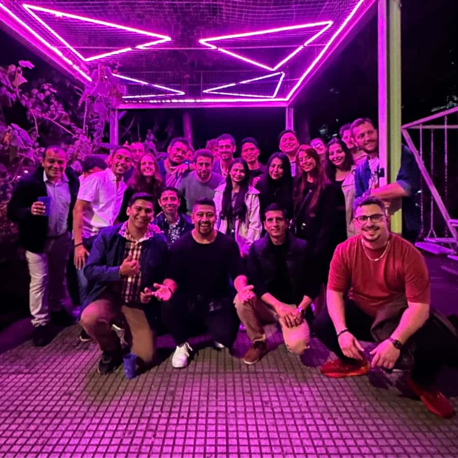 Buenos Aires Nightlife: Party Like a Local - Thursday Palermo Bar Crawl: Dársena Bar, J.W. Bradley, Lauat