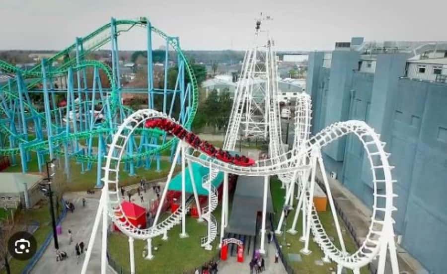Buenos Aires: Parque de la costa Only Tickets Full passport. - Family-friendly choices: mini rides and kid-sized excitement