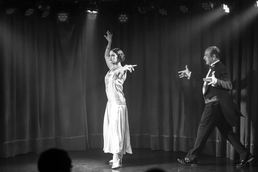 Buenos Aires: Rojo Tango Show with Optional Dinner - Who should choose the dinner, and who should skip it