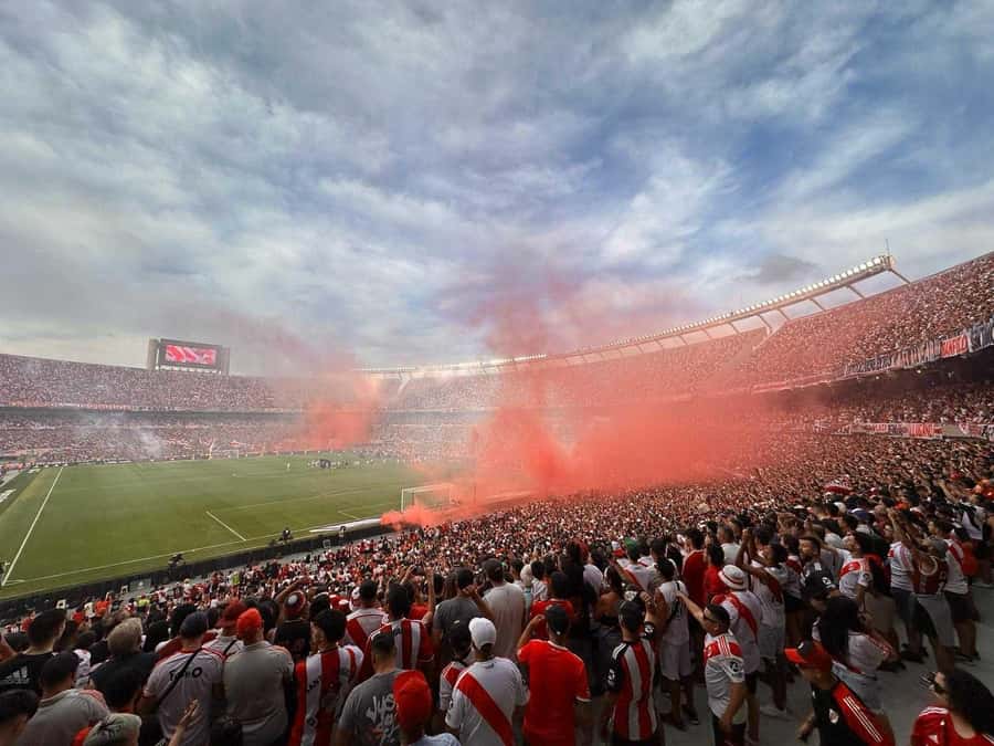 Buenos Aires: See a River Plate game with transport & local - Small group size: why up to 10 matters more than you think