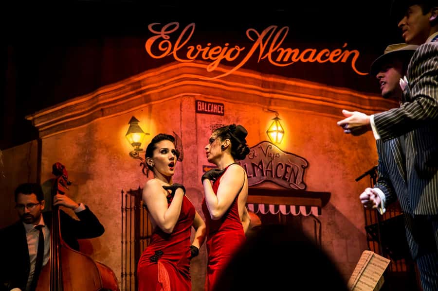Buenos Aires: Tango - El Viejo Almacén! The first and most traditional show - Dinner at 8:15 pm: turning San Telmo into your pre-show ritual