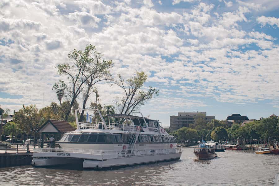 Buenos Aires: "Ticket"- 2hs of Navigation Premium to Tigre - Should you book this Puerto Madero to Tigre navigation?