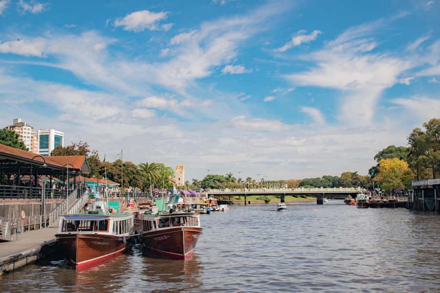 Buenos Aires: "Ticket"- 2hs of Navigation Premium to Tigre - Boat comfort, seating, air conditioning, and the audio guide reality