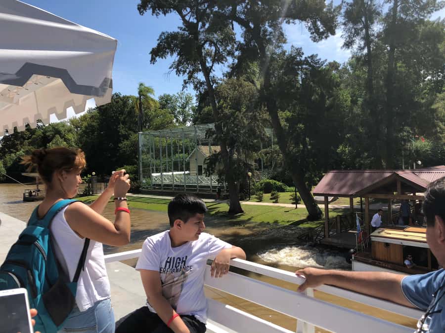 Buenos Aires: Ticket - Classic Delta of Tigre Boat Tour - On board the Classic Delta cruise: sound, comfort, and timing