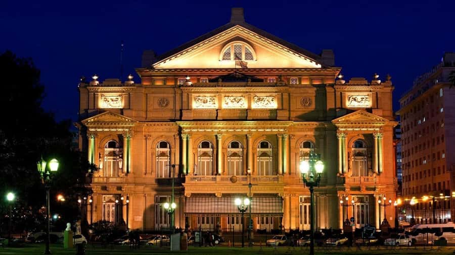 Buenos Aires: Walking City Tour with Colón Theater & Museums - Key things to know before you go