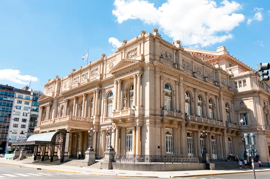 Buenos Aires: Walking City Tour with Colón Theater & Museums - What to wear and how to make the most of the day