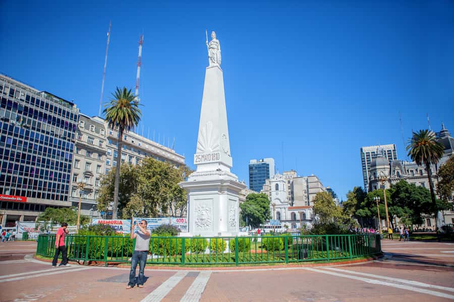 Classic City Tour of Buenos Aires: Neighborhoods and Emblems - Puerto Madero: A Modern Waterfront Contrast That Makes the City Make Sense