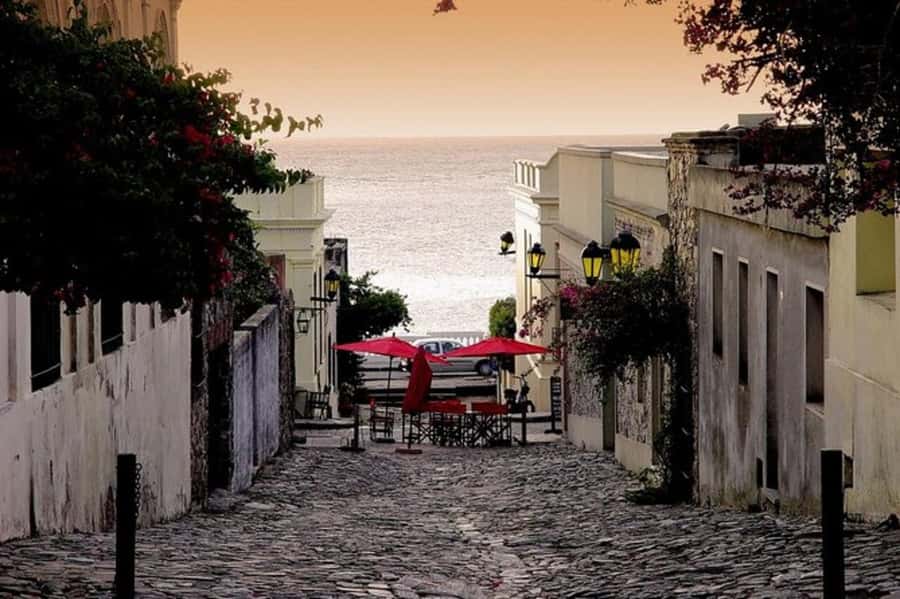 Colonia del Sacramento: Small-Group Day Trip - The lighthouse climb and panoramic payoff