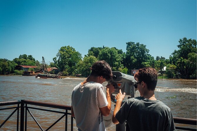 Discover Tigre city & Parana Delta districts - Distrito de Arte Boulevard Saenz Pena: art district with real people behind it
