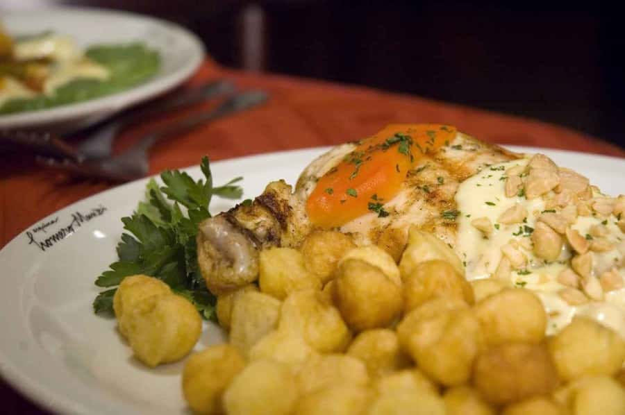 Esquina Homero Manzi Dinner and Tango Show - Arrival, comfort, and what to bring for a smoother evening