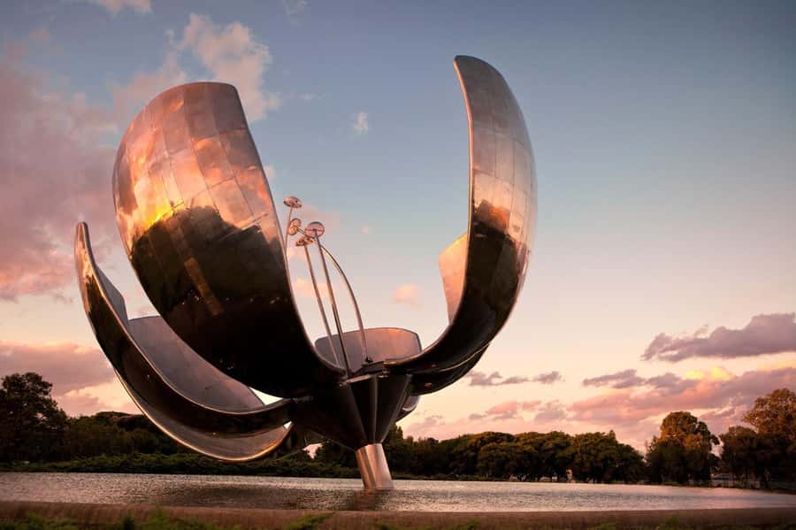 Full Day City Tour Buenos Aires, Recoleta Cemetery and Tigre - Palermo Soho and Paseo Victorica: the quick neighborhood breathe