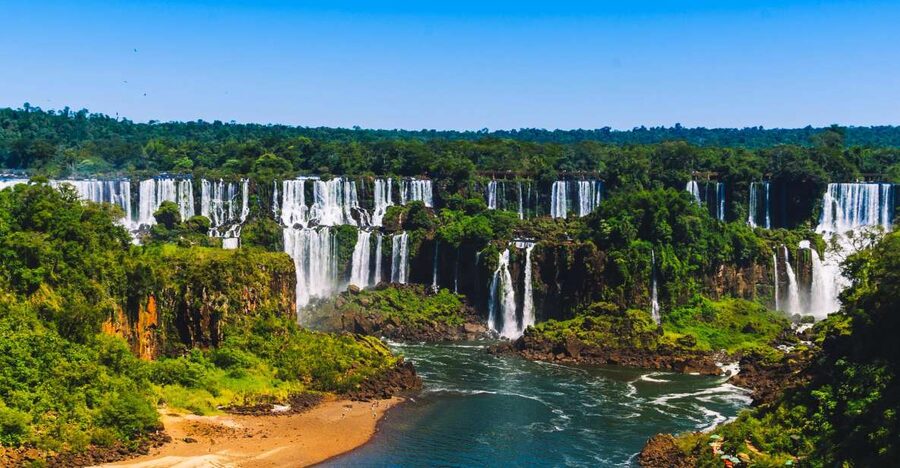 Iguazu Falls Private Day Trip from Buenos Aires - Garganta del Diablo: the catwalk experience you plan around