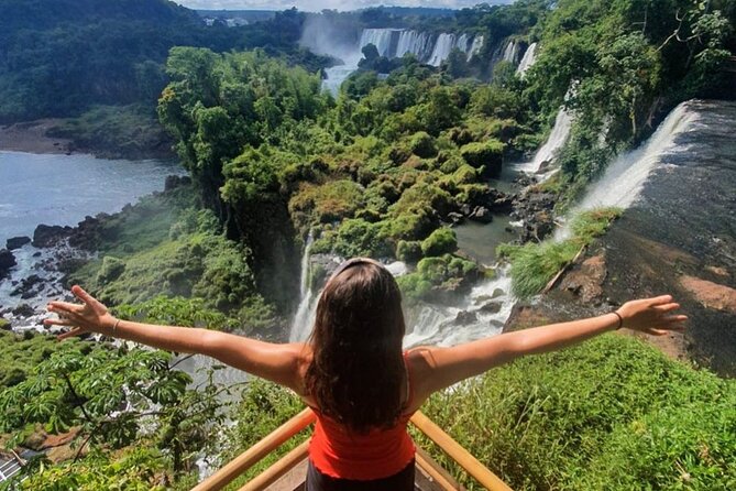 Iguazu Falls Private Tour with Optional Airfare from Buenos Aires - Lunch timing and what to do with your break