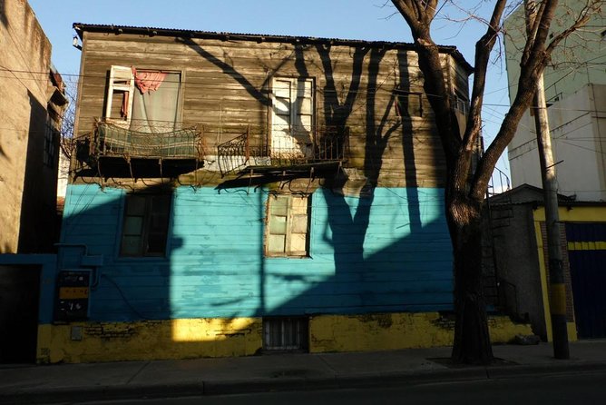 La Boca, a collective creation: Port, immigrants, arts and football - Who Should Book This La Boca Social History Walk (and Who Might Skip It)