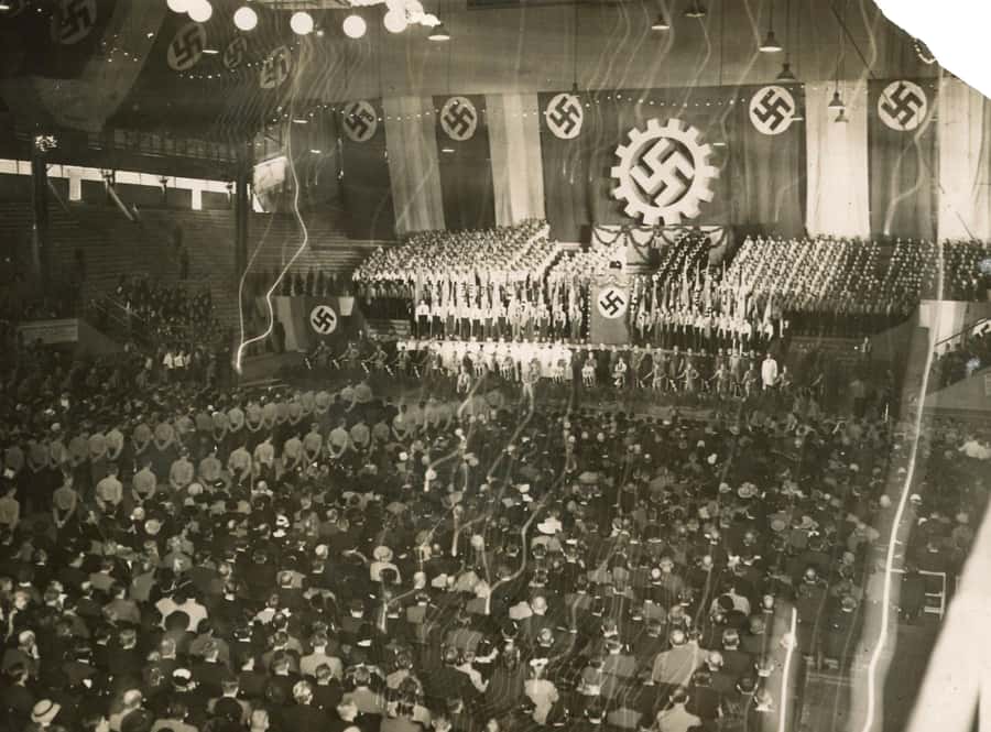 Nazis in Buenos Aires: a historical walking tour - Buenos Aires After 1945, The Part You Do Not See From Postcards
