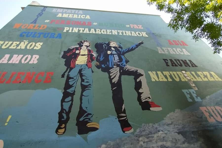 Premium Argentinian Wine and Malbec Tasting & Urban Art Tour - Starting in Palermo Soho, Then Walking to the Wines