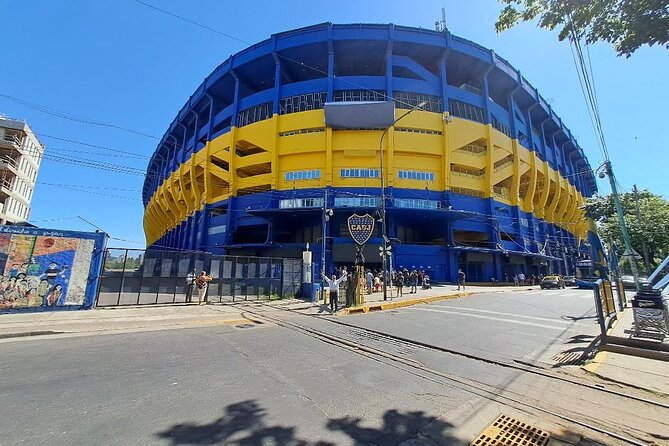 Private City Tour in Car of Buenos Aires with a Local Guide - Price, pacing, and included tickets: where $150 per group makes sense