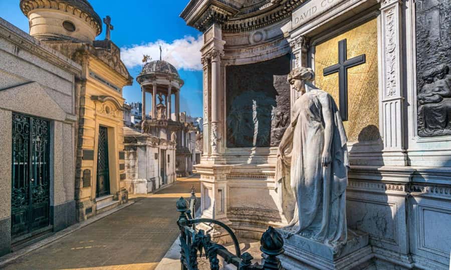 Recoleta & Cemetery for curious people - The Parisian illusion: why Buenos Aires wanted to look European