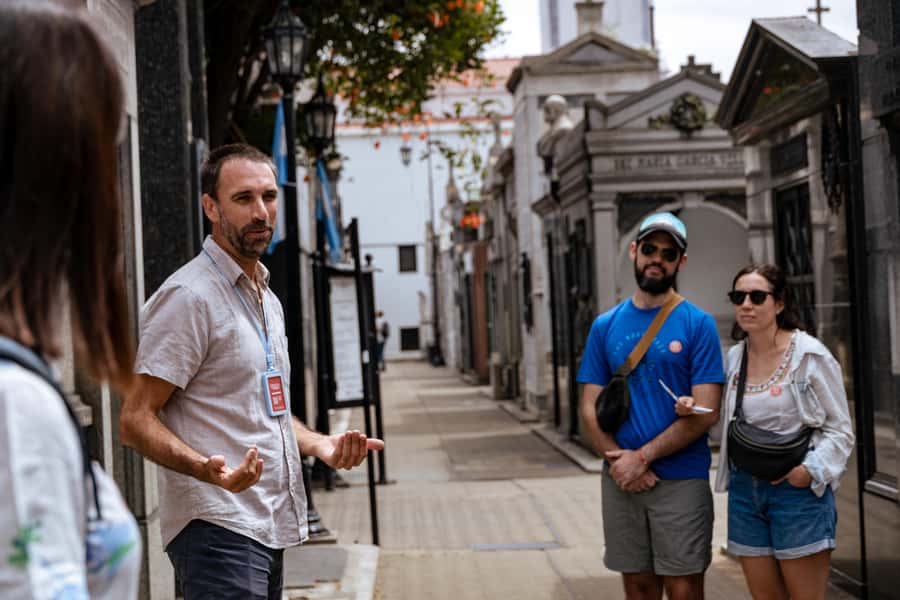 Recoleta Cemetery - Small Group Tour of History & Secrets - Who should book this Recoleta Cemetery tour