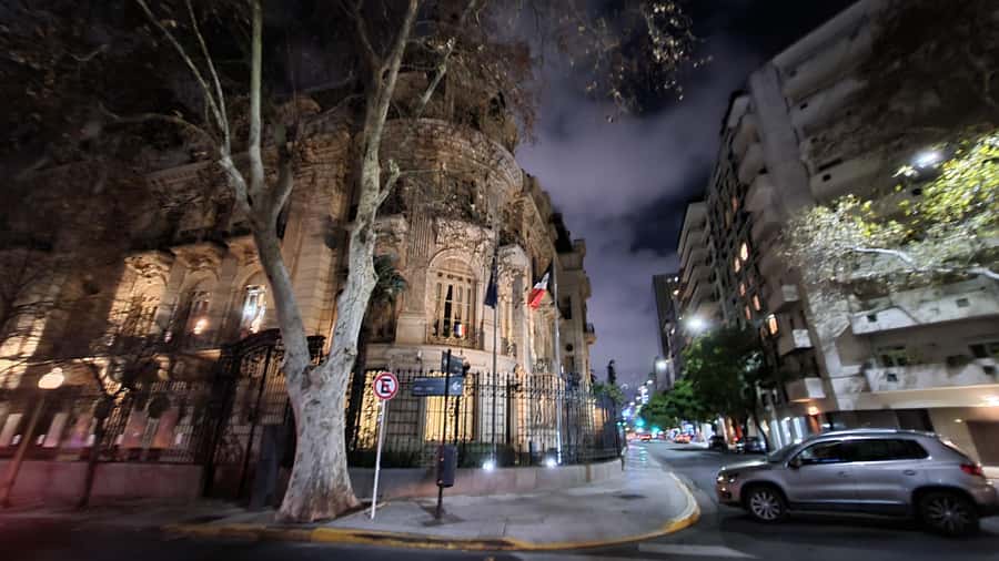 Recoleta Walking Tour and Live Jazz Show - Iglesia del Pilar and the Recoleta atmosphere shift