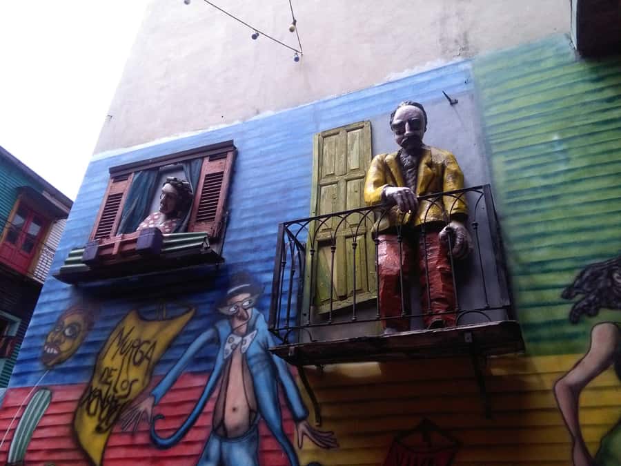 SAN TELMO + CAMINITO THE LOCAL WALKING TOUR! - Parque Lezama and Plaza Dorrego: history you can breathe in