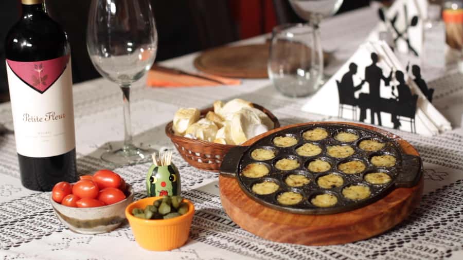 Secrets of Asado in Buenos Asado, BBQ and Dinner - The full menu: provoleta, choripan, morcilla, and steak cuts