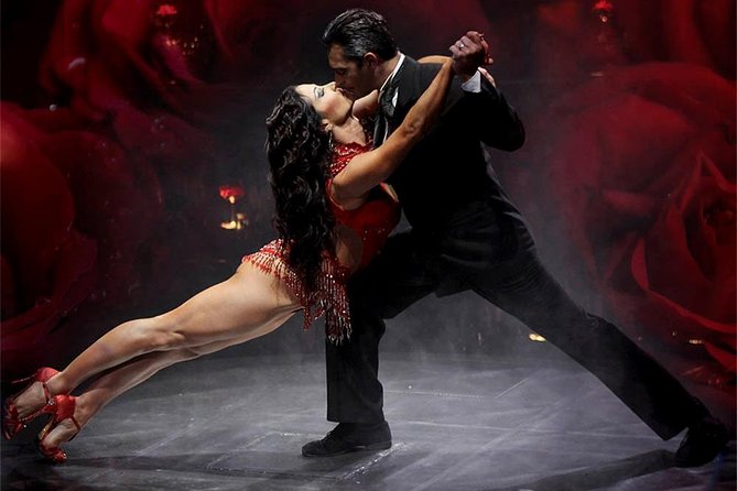 Señor Tango Show with Optional Dinner in Buenos Aires - The Pacing and Timing: When the Night Actually Starts