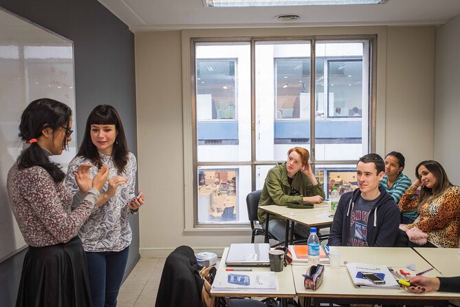 Spanish Group Course in Buenos Aires, Argentina: 20 Lessons - The 20 Lessons Method: Small Groups, Spanish Practice, and Real Feedback