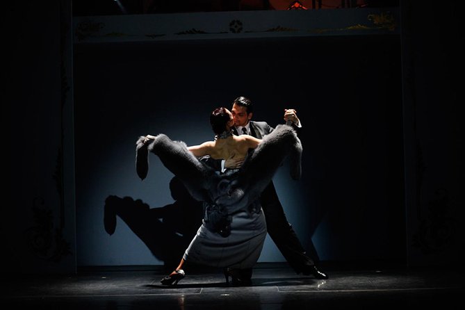 Tango Show at Café de los Angelitos, with Optional Dinner - Practical tips to enjoy your evening more (without ruining the fun)