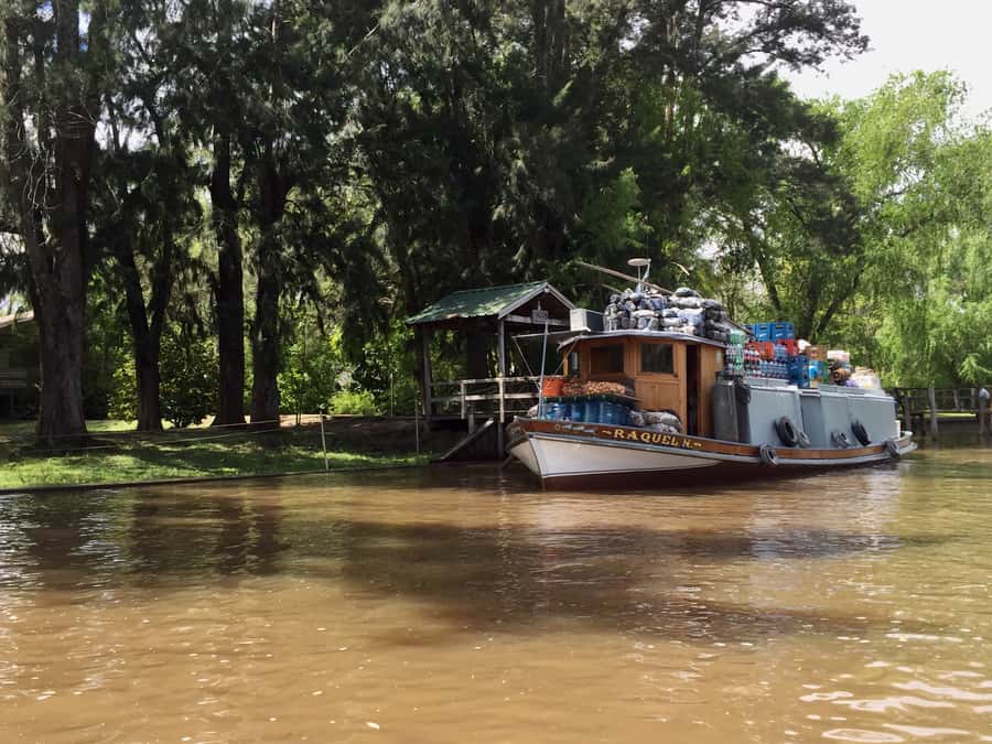 Tigre Delta: Half-Day Tour and Boat Trip - Guide quality, audio support, and how pacing affects your experience