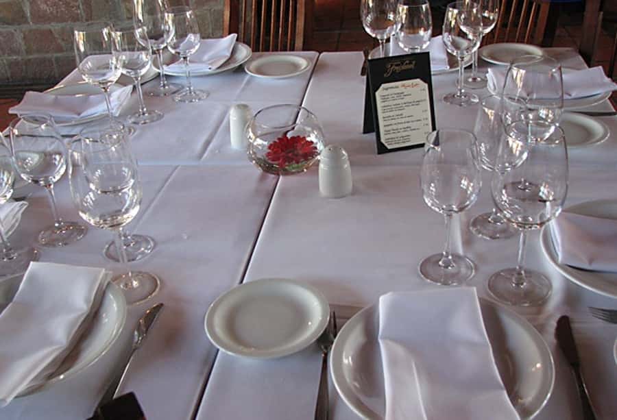 Tigre with Lunch overlooking the River and Navigation - Leaving the city: the drive north to Tigre